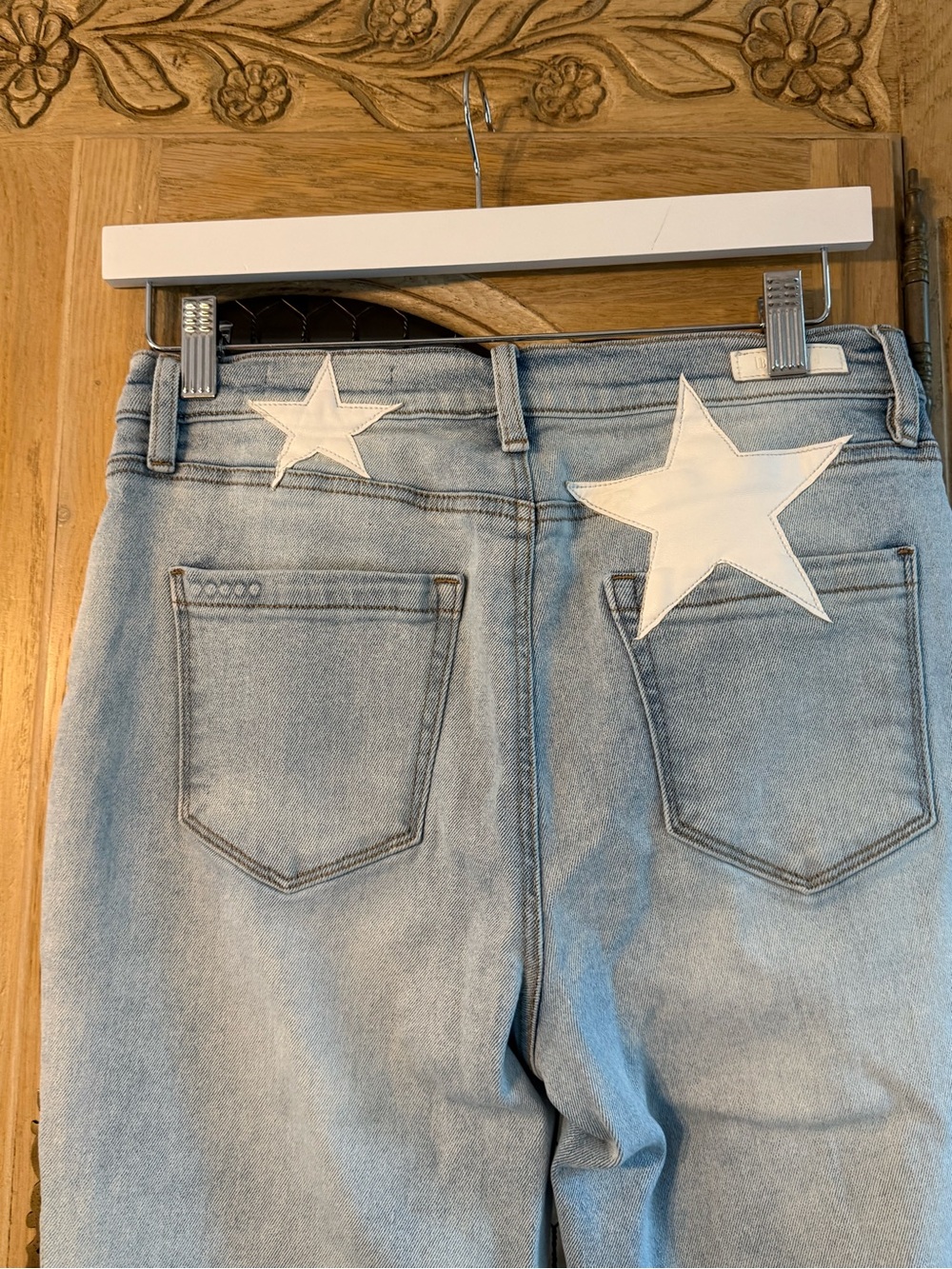 Blank NYC Light Blue Straight Leg Jeans with White Star Appliqués - Picture 3 of 4